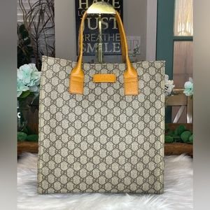 (MT167) Authentic Gucci GG Supreme Tote Bag